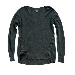 American Eagle Outfitters V Neck Sweater